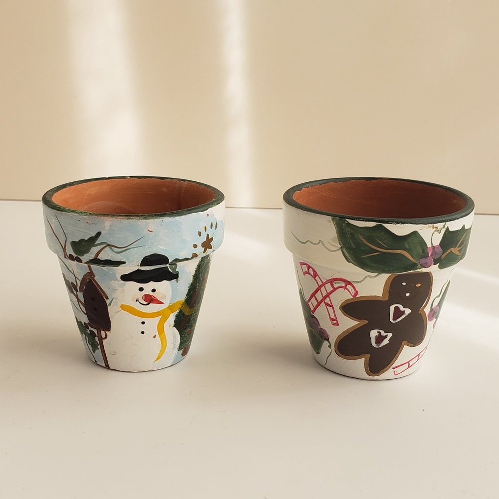 Set of 2 Hand-Painted Terra Cotta Pots & Candles - Snowman and Ginger Bread Man